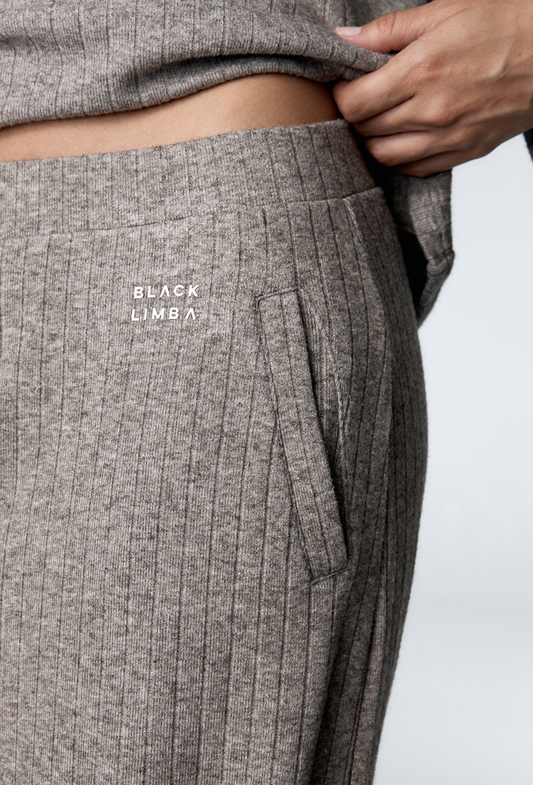 unique-id-bc725948-08ab-42fe-a4fb-f8bf3aa7d4ea